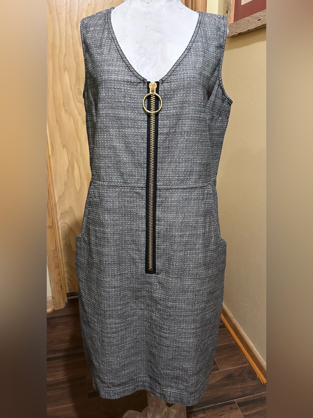 Columbia Sleeveless Gray Zip-Front Sheath Dress with Gold Ring Pull